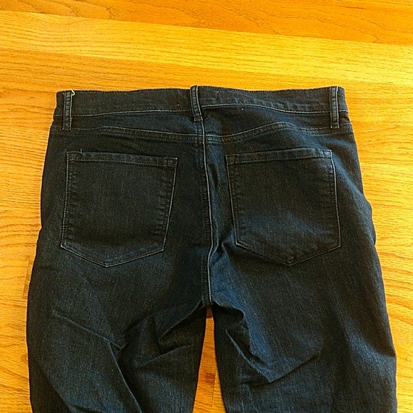 Ann Taylor Modern Kick Crop Jeans - Picture 5 of 6